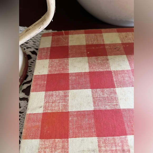 3/$15 Vintage Cookbook - Picture 6 of 15